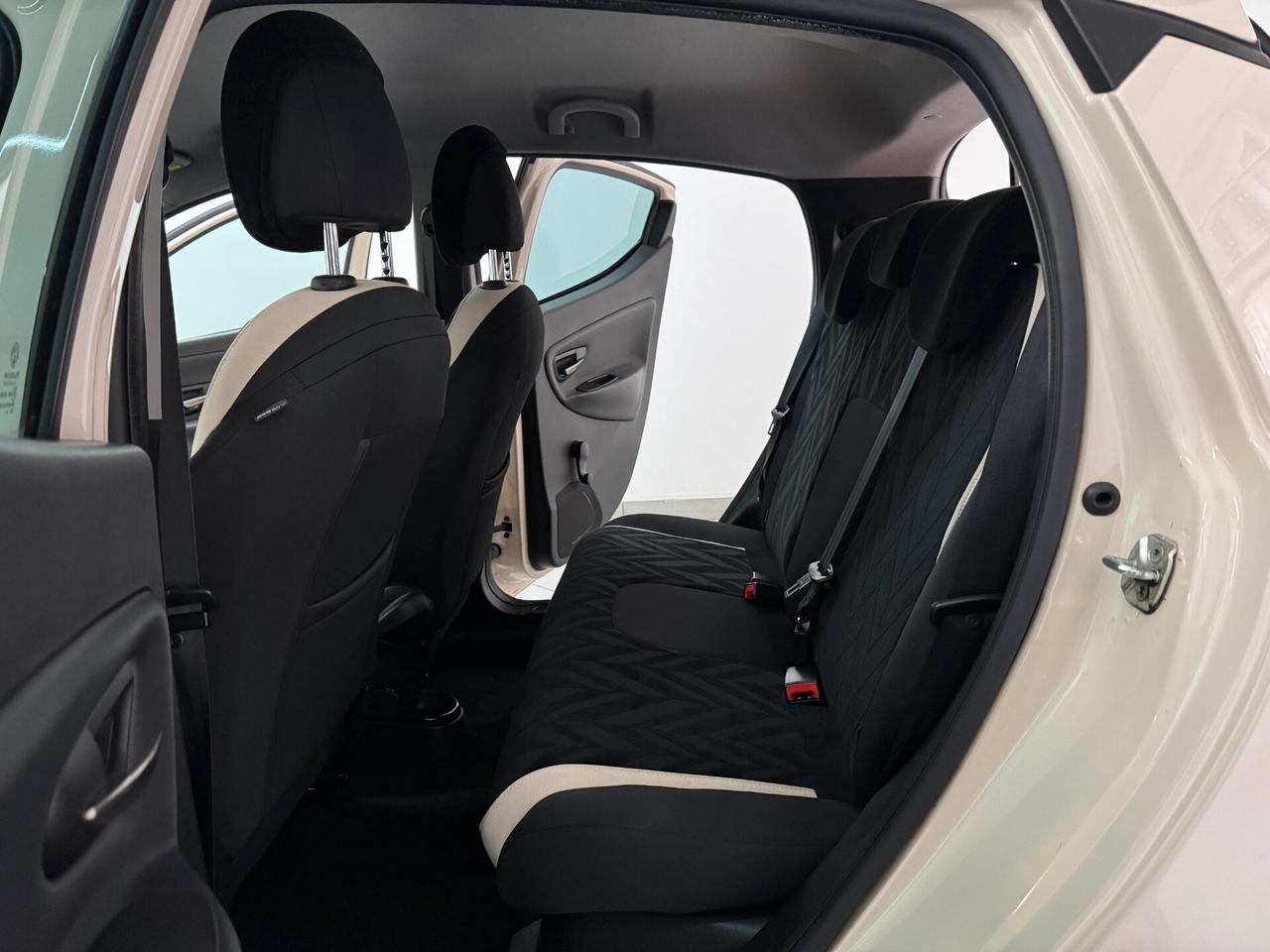 Lancia Ypsilon 1.3 MJT 16V 95/CV 5 porte Gold 2017