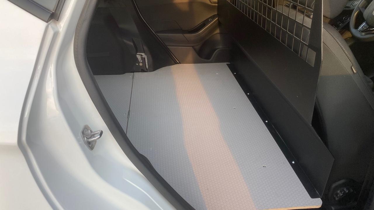 Ford Fiesta 1.5 EcoBlue 5 porte Connect -Van-2posti