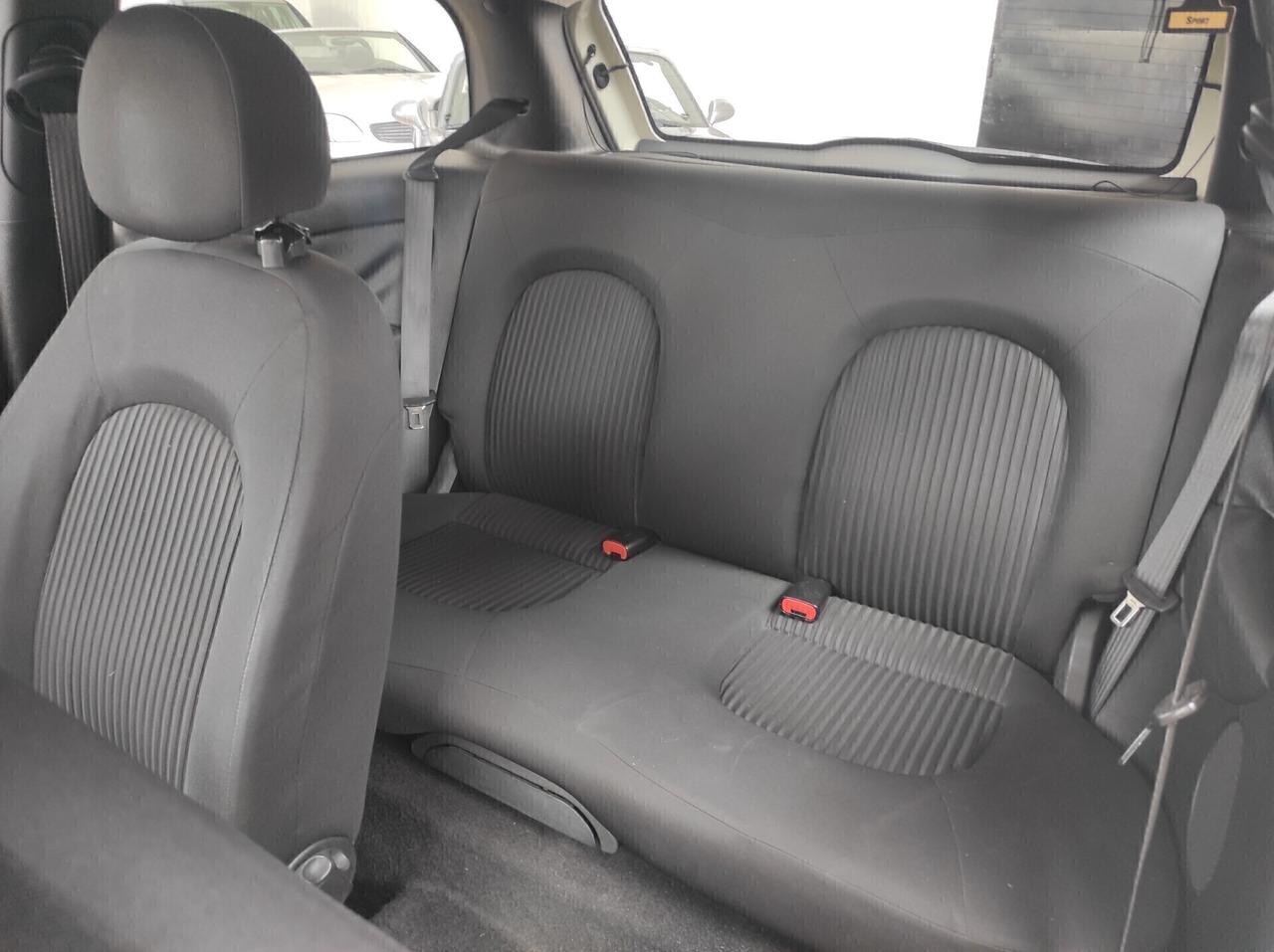 Lancia Ypsilon 1.2 Argento NEOPATENTATI
