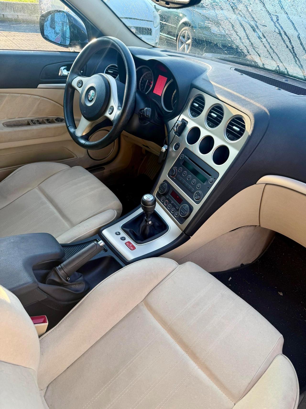 Alfa Romeo 159 1.9 JTDm 16V Sportwagon