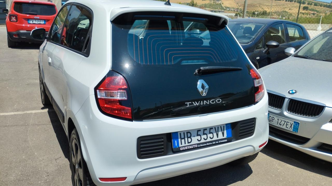 Renault Twingo SCe Lovely