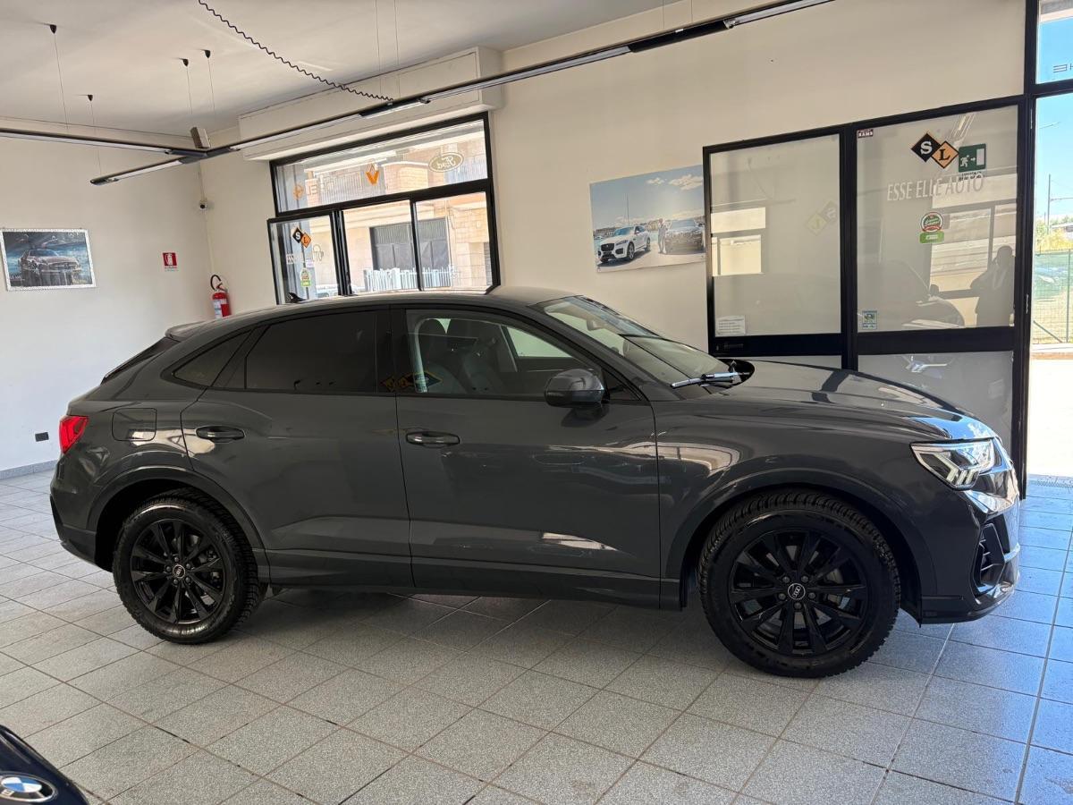 AUDI Q3 Sportback 35 TDI S tronic Business UNICO PROP/ MATRIX