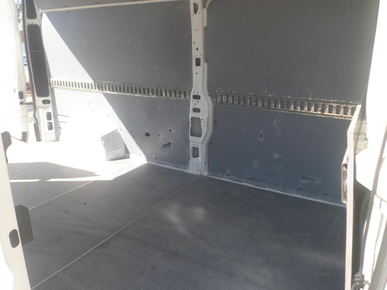 Fiat Ducato furgone lungo