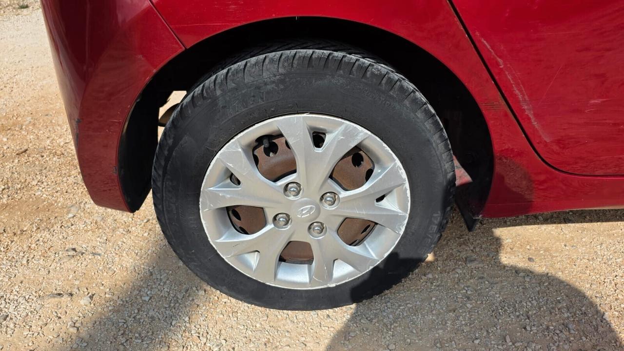 Hyundai i10 1.0 classic ( SOLO X COMMERCIANTI )