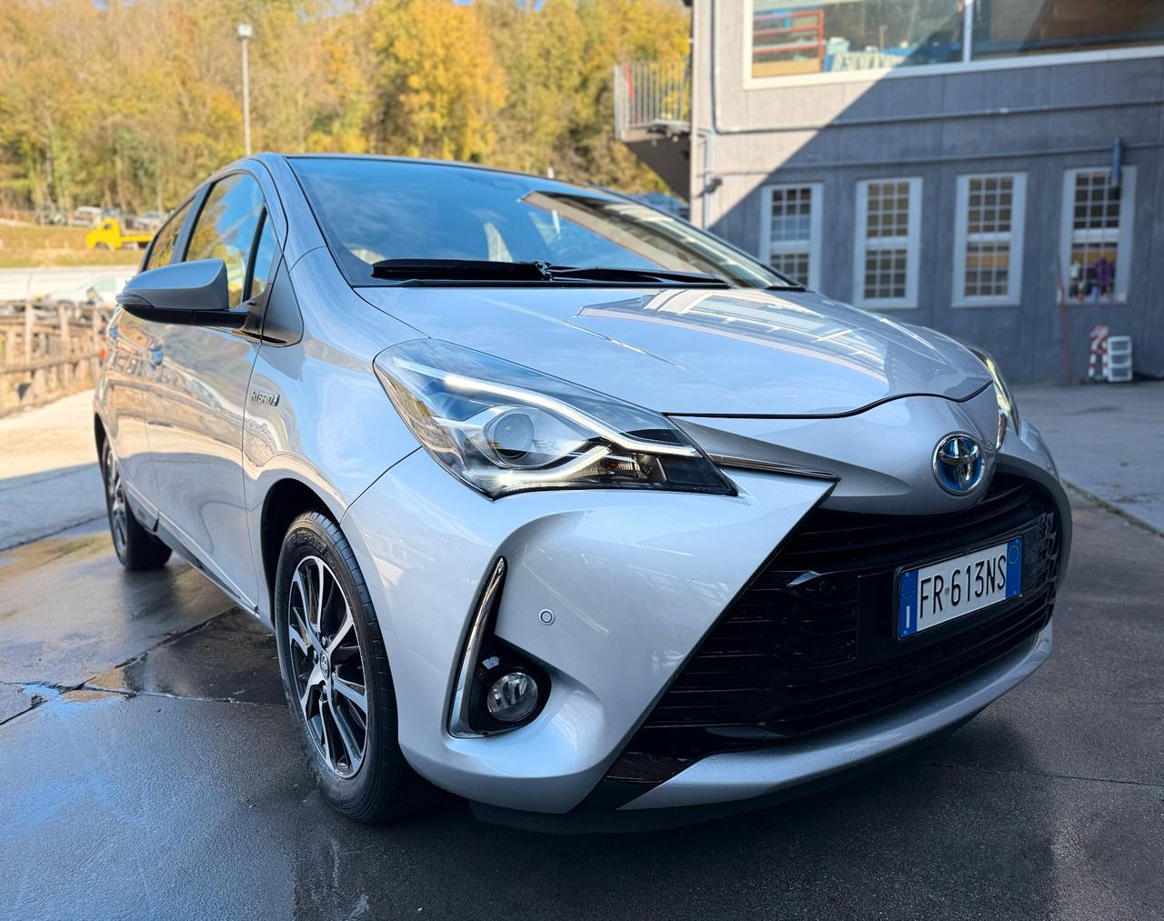 Toyota Yaris 1.5 Hybrid 5 porte Active 73cv