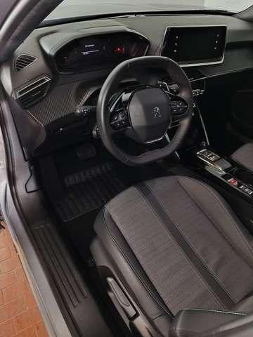 Peugeot 2008 1.2 130cv Allure EAT8 Navi + Telecamera