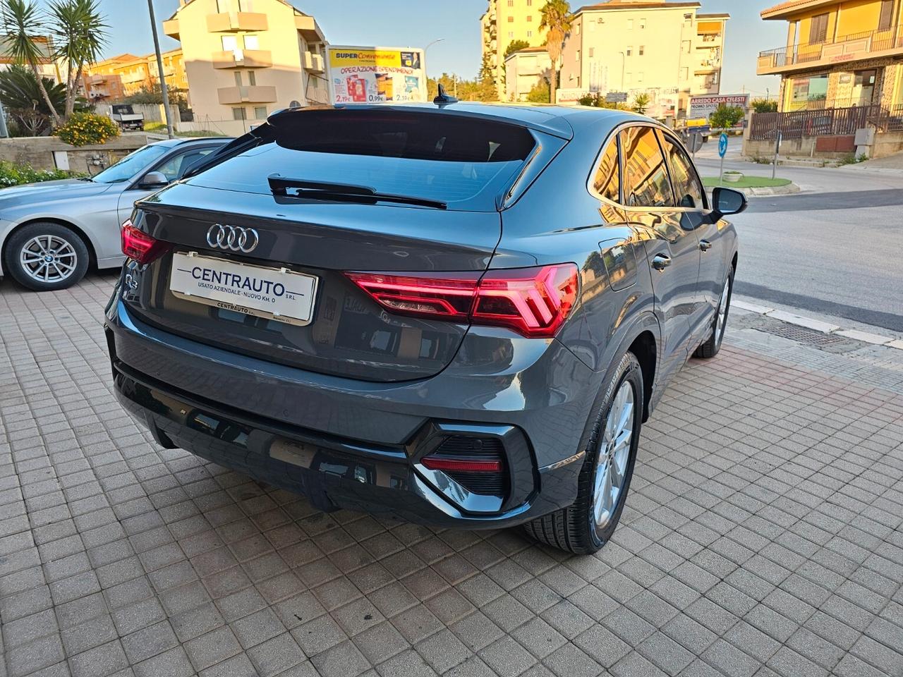 Audi Q3 SPB 35 TDI S tronic Business Plus