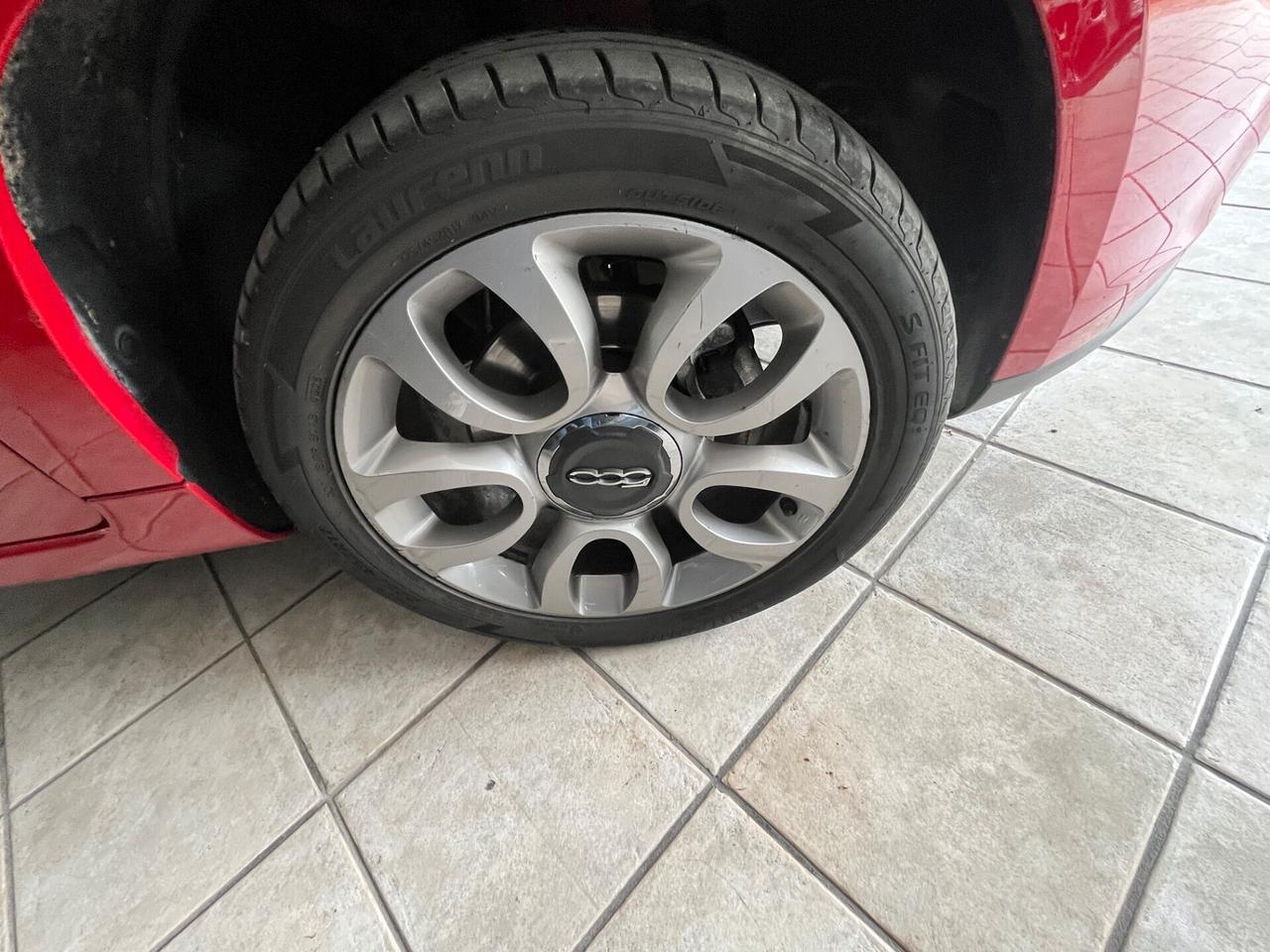 Fiat 500L 0.9 TwinAir Turbo Natural Power Lounge