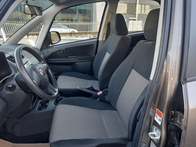 FIAT Sedici 2.0 MJT 16V DPF 4x4 Emotion