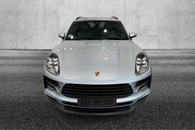 PORSCHE Macan 2.0