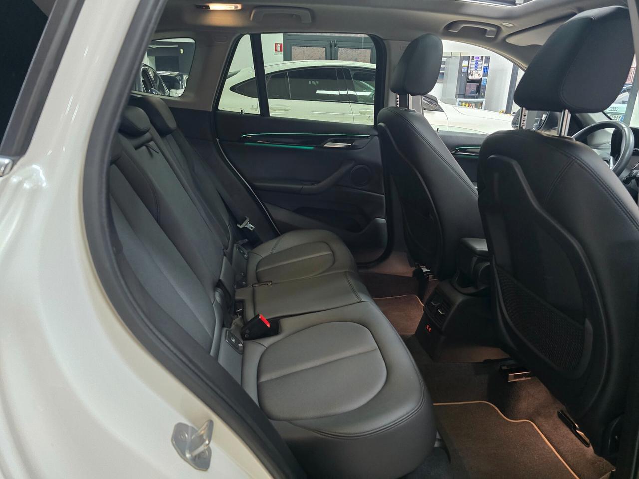 Bmw X1 sDrive18d xLine (Tetto panorama)