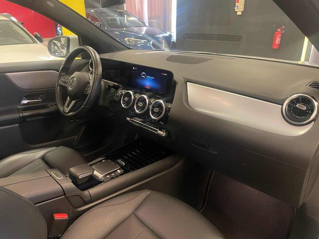 MERCEDES-BENZ GLA 250 e hybrid EQ Premium LED/NAVI/PELLE/TEL*