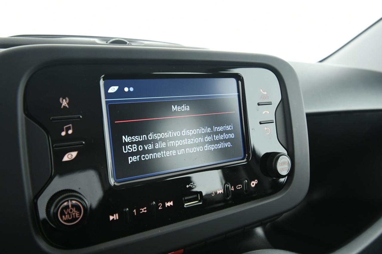 FIAT Panda 1.0 firefly hybrid s&s 70cv NEOPATENTATI+BLUETOOTH