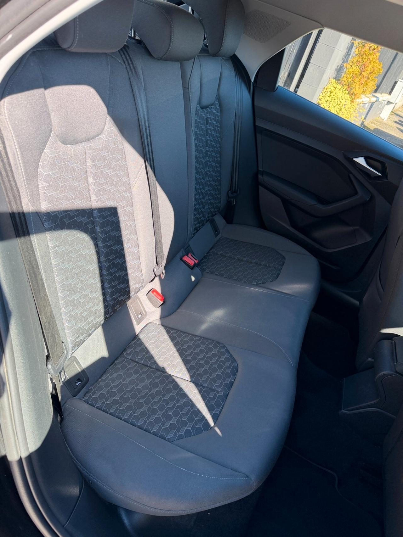 Audi A1 SPB 25 TFSI Identity Black Advanced