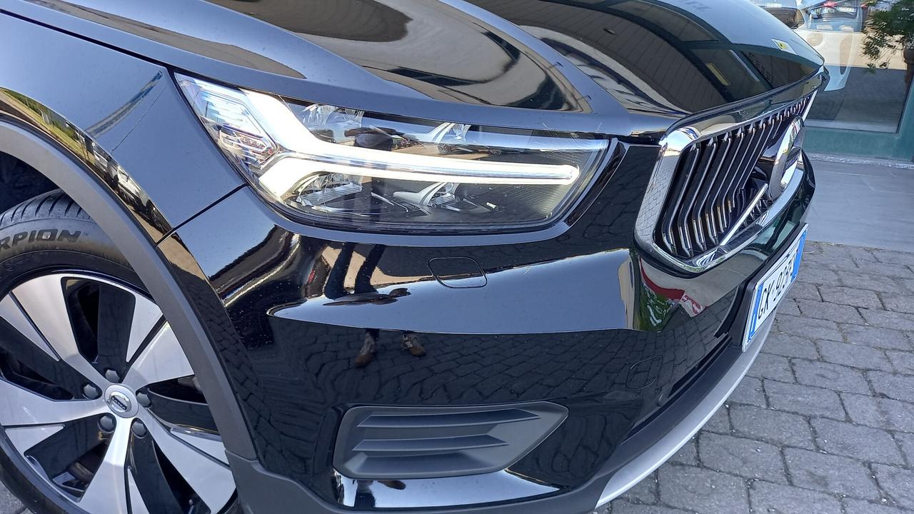 Volvo XC40 T5 Recharge Plug-in Hybrid Inscription Expression auto