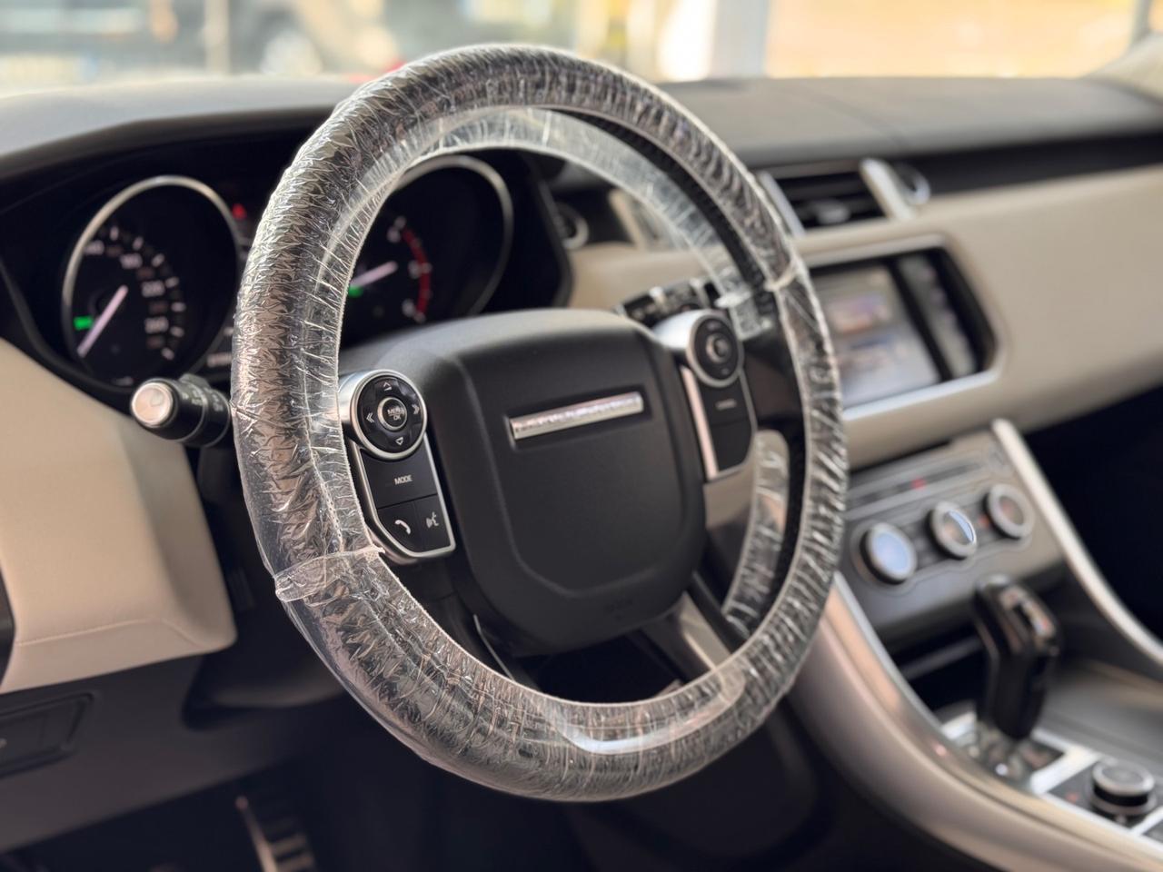 Land Rover Range Sport 3.0 SDV6 HSE Dynamic