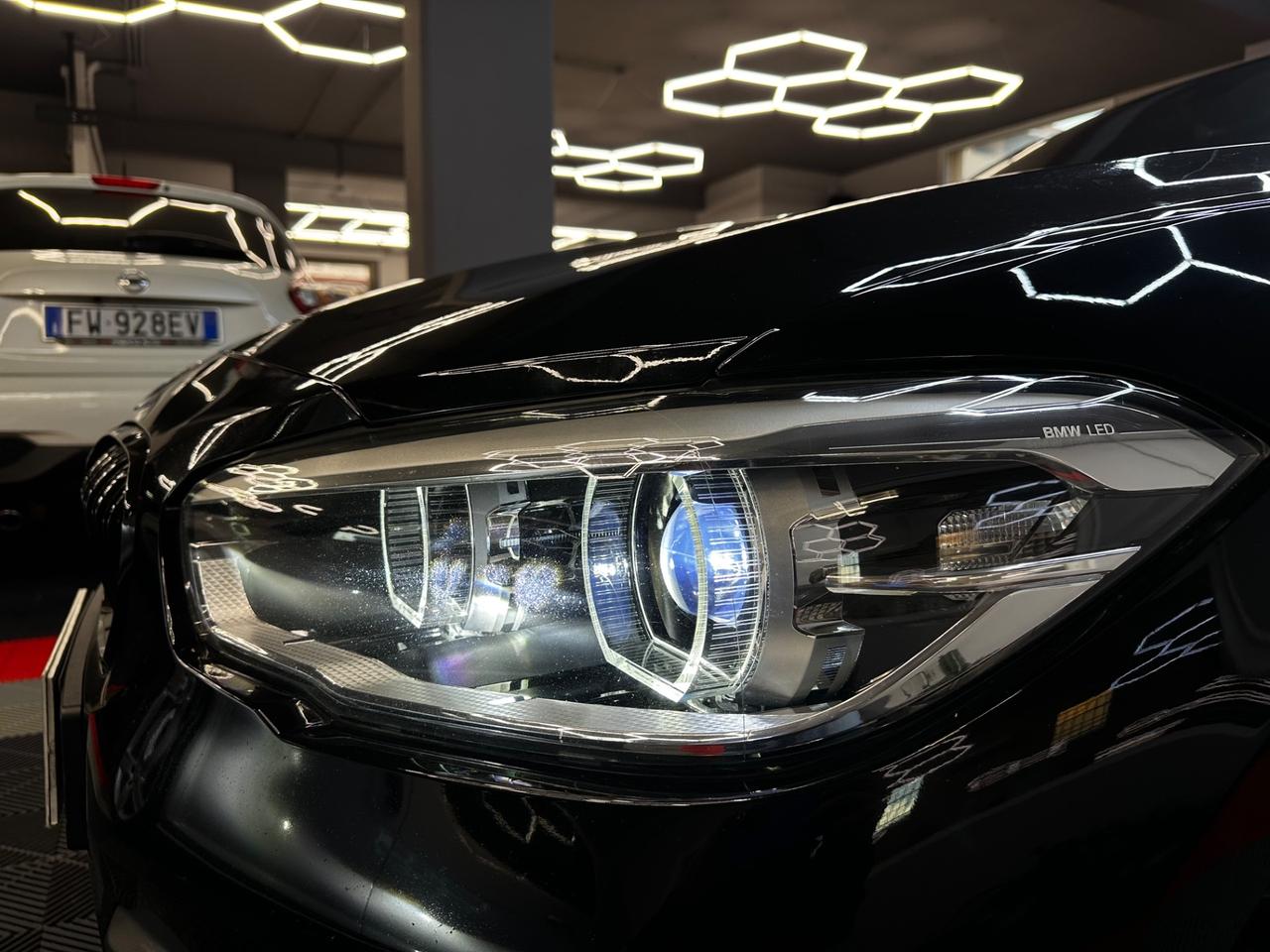 Bmw Serie 1 120d FULL LED - FABIANOAUTO