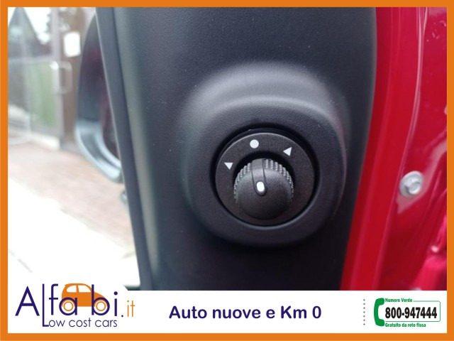 FIAT Panda 1.0 FireFly 70CV Hybrid Pandina (Cross Look)
