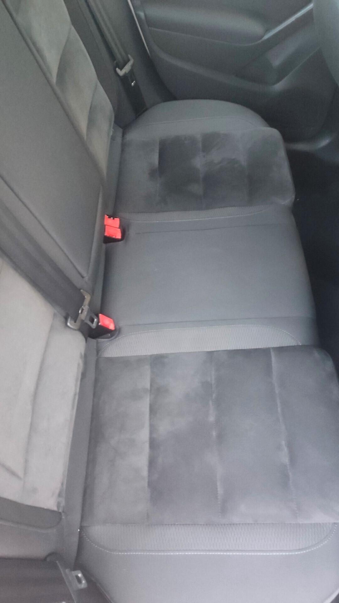 Volkswagen Golf 1.6 TDI DPF 5p. Highline