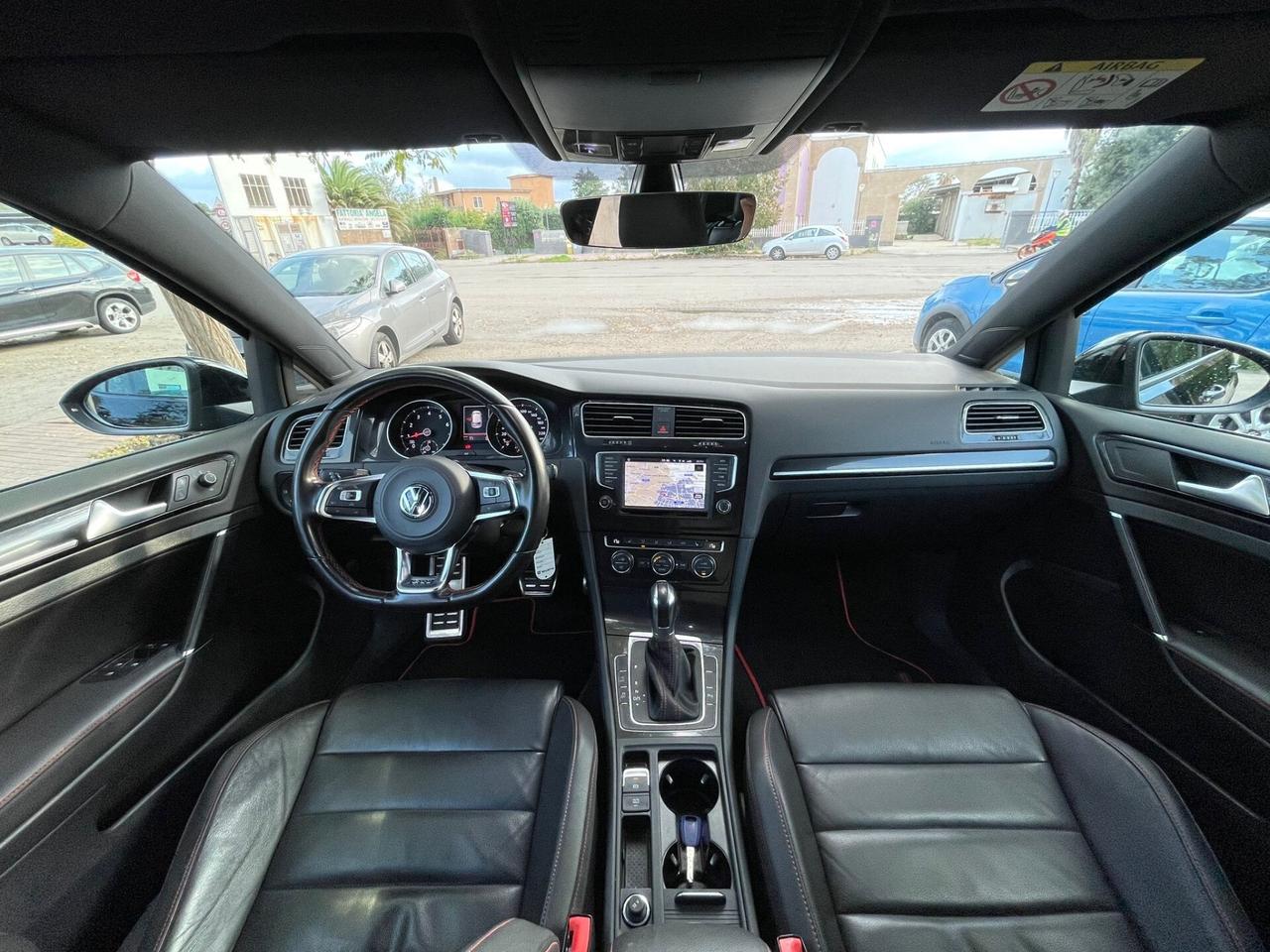 Volkswagen Golf GTI 230 CV Performance 2.0 TSI DSG 5p.