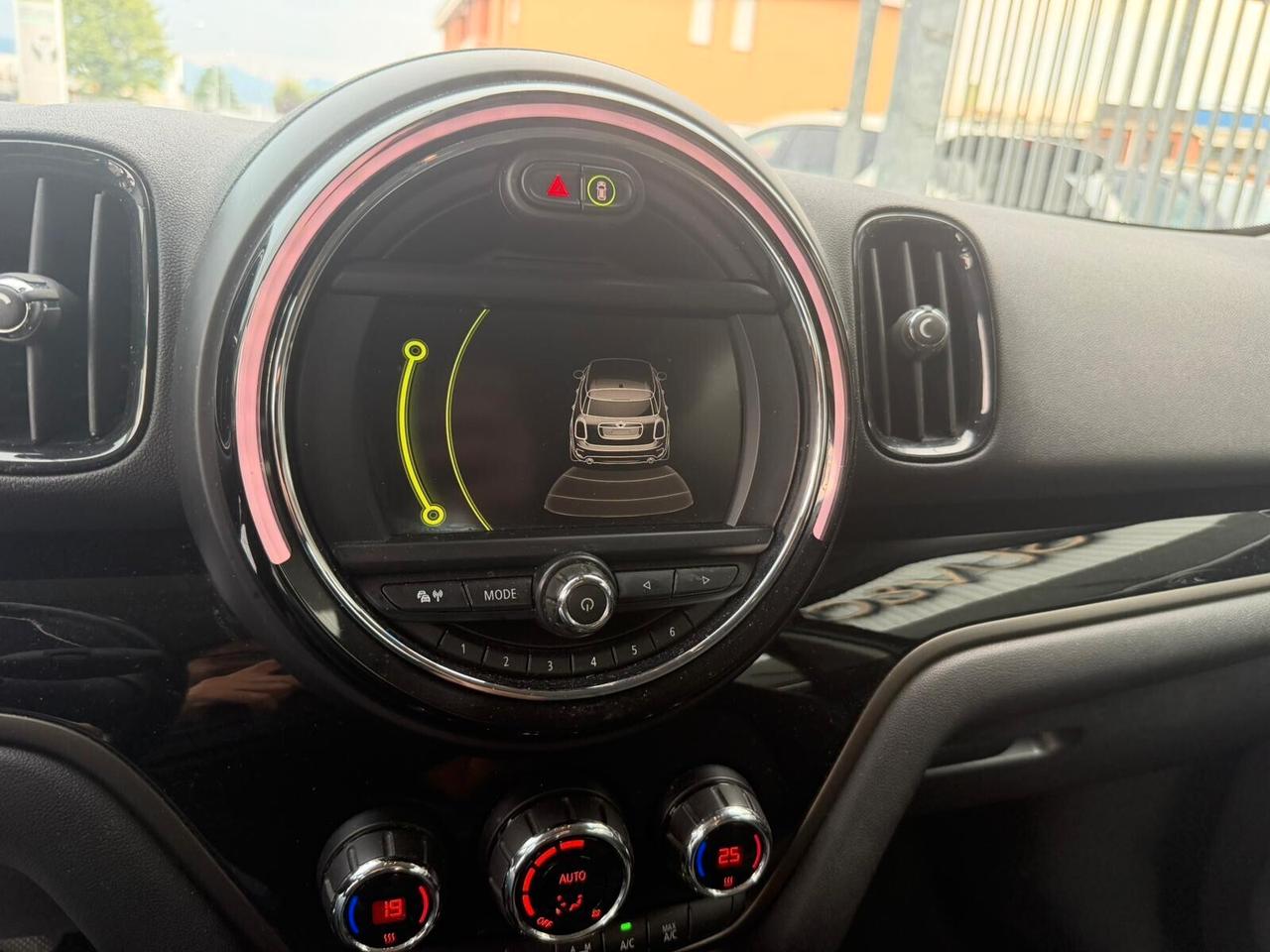 MINI Cooper D Countryman 2.0