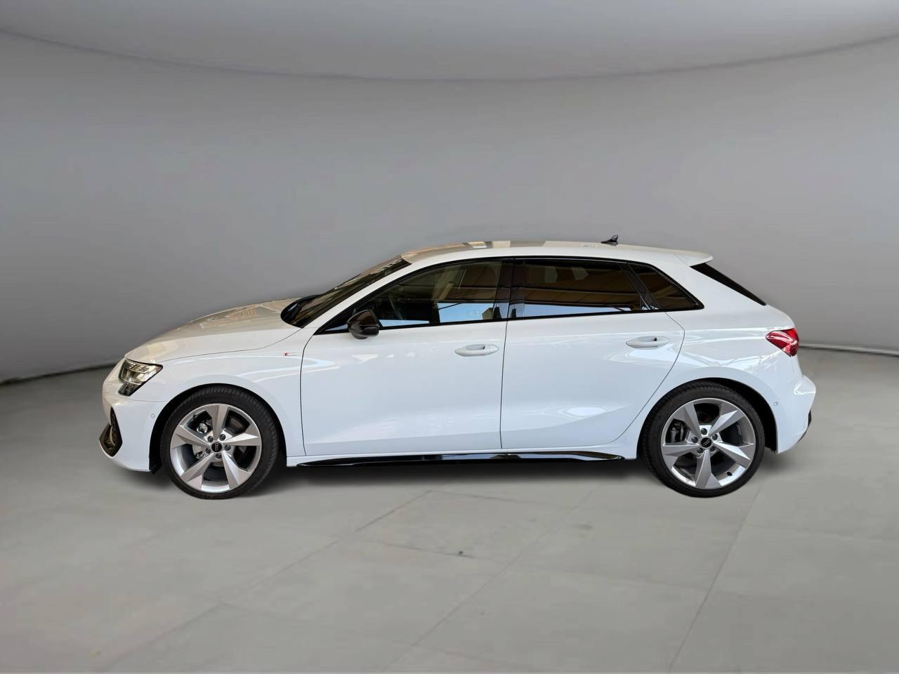 AUDI A3 IV 2024 Sportback - A3 Sportback 2.0 tdi S line edition 150cv s-tronic