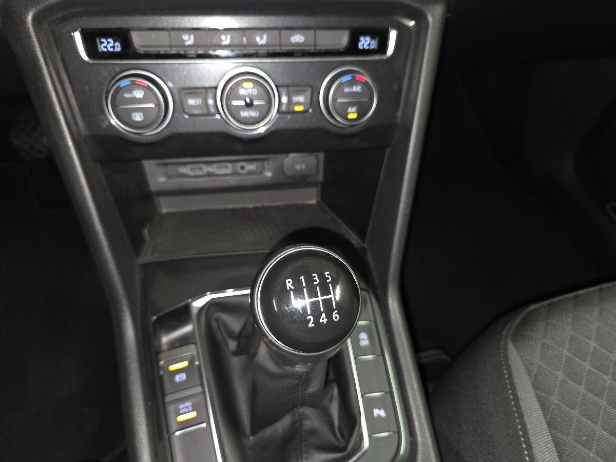 VOLKSWAGEN - Tiguan - 1.6 TDI Business BMT