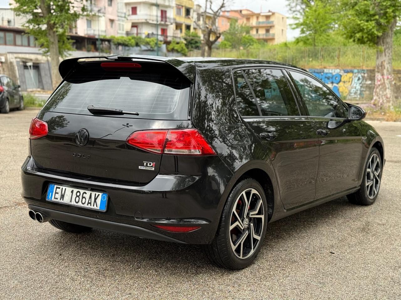 VOLKSWAGEN Golf 7 2014 1.6 TDI 105cv DSG