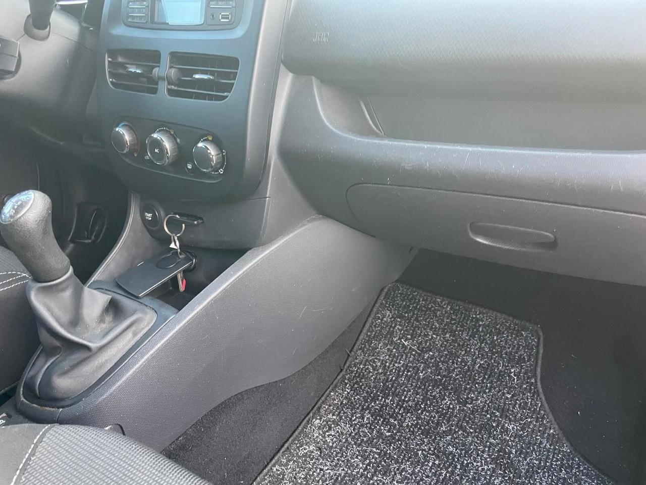 Renault Clio 1.5 dCi 8V 75CV 5 porte Costume National
