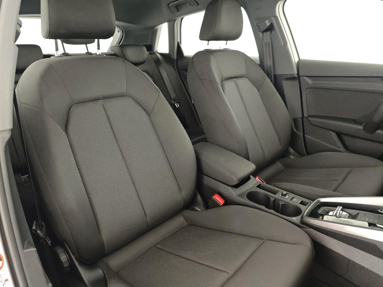 Audi A3 Sedan 35 TDI S tronic line edition