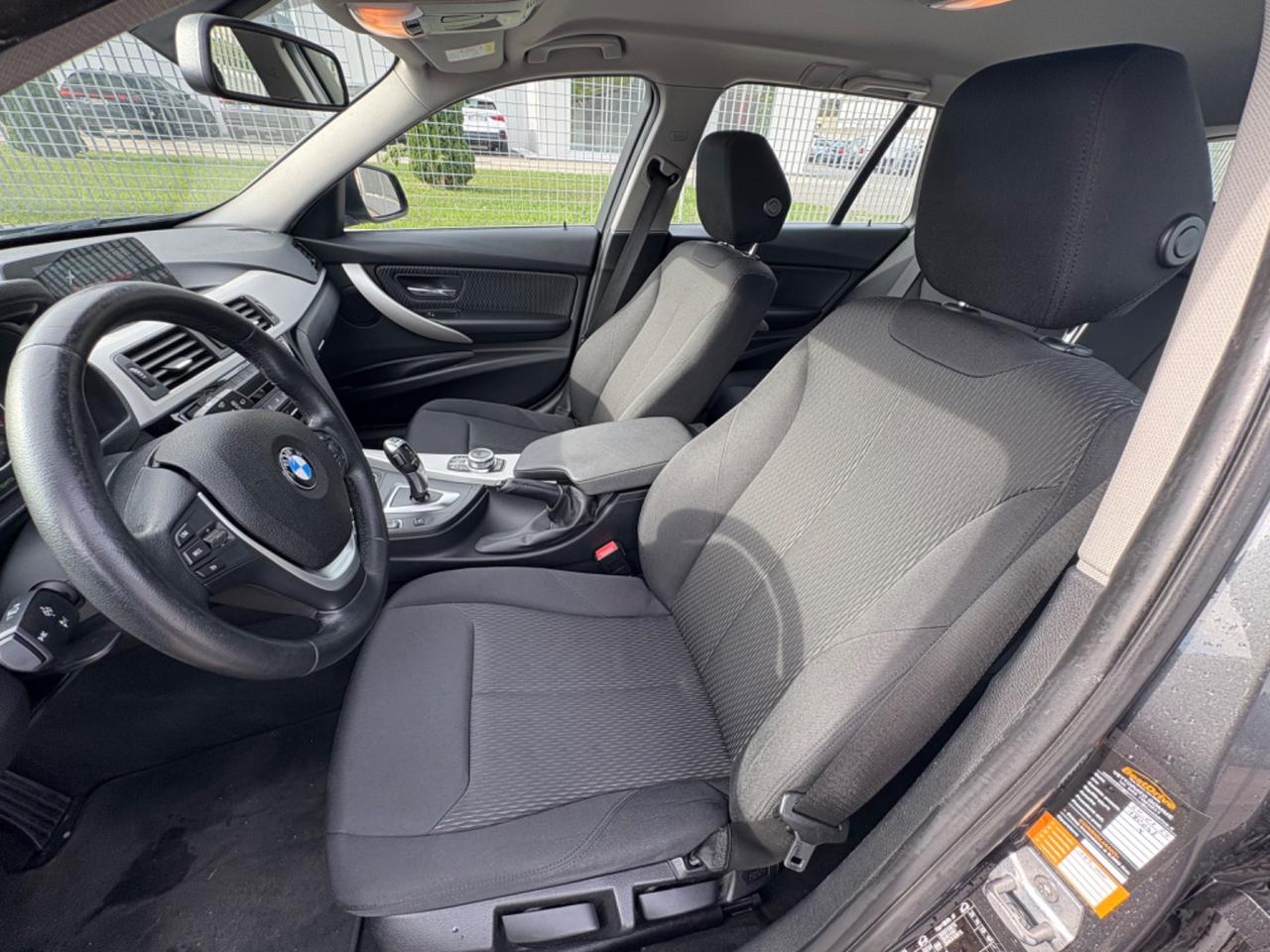 Bmw 318d Touring Luxury 2019 Euro 6