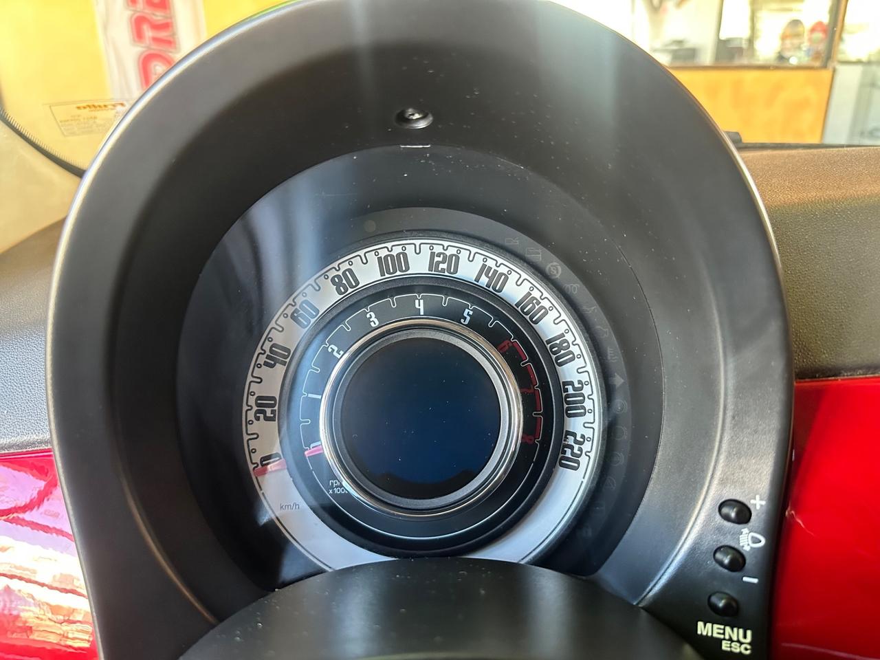 Fiat 500 1.2 Lounge tetto panoramico rossa 93.000km