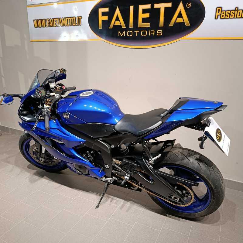 Yamaha YZF R6 - 2018
