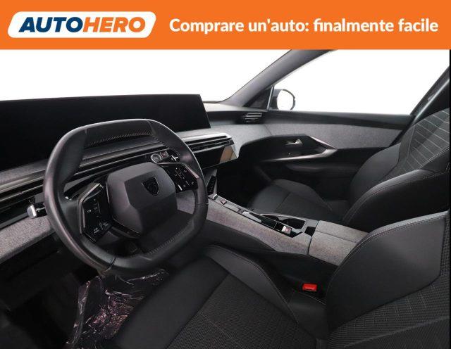 PEUGEOT e-3008 motore elettrico (73kWh) 210 CV Allure