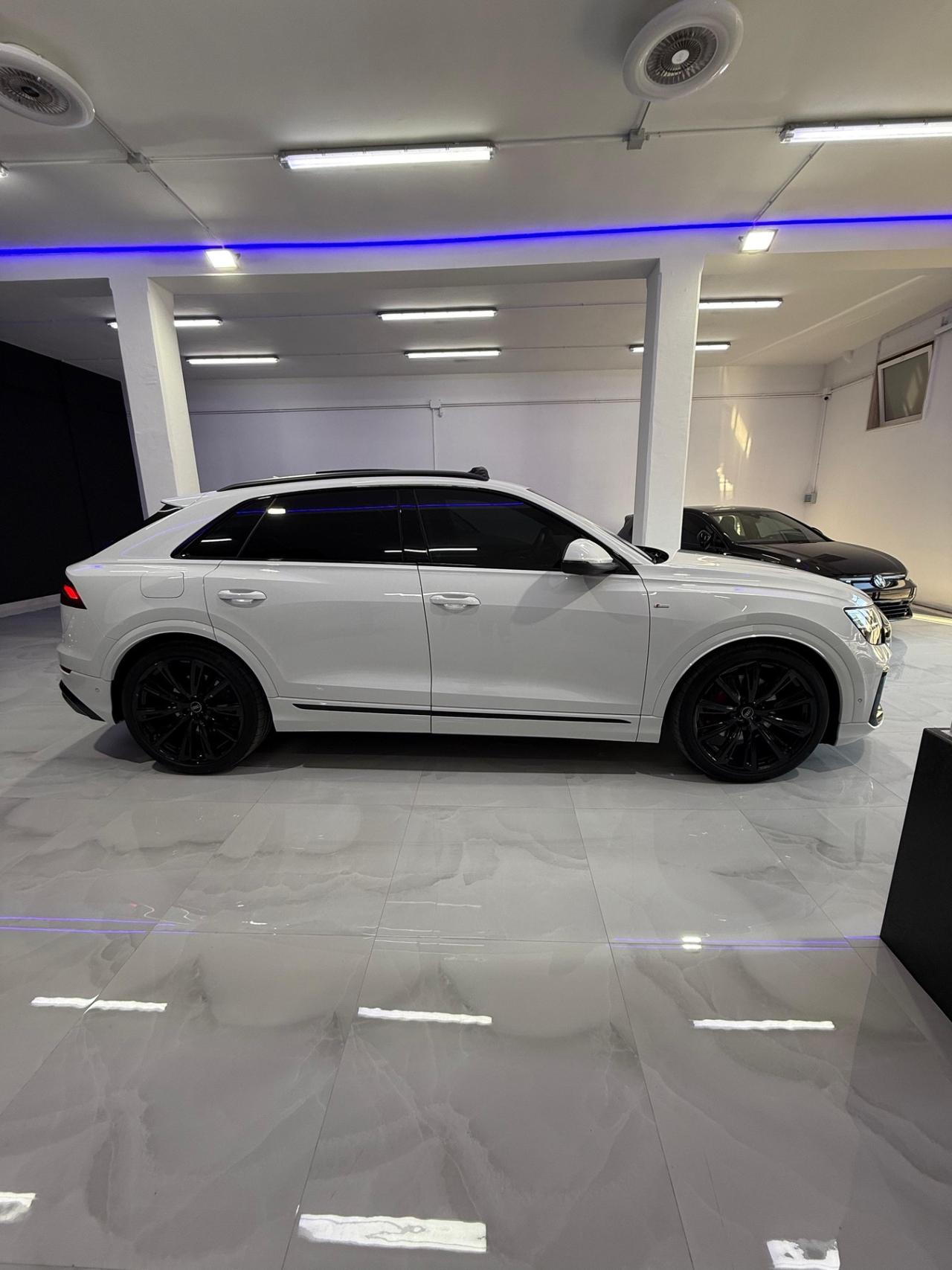 Audi Q8 SUV 50 TDI 286 CV quattro tiptronic S line edition