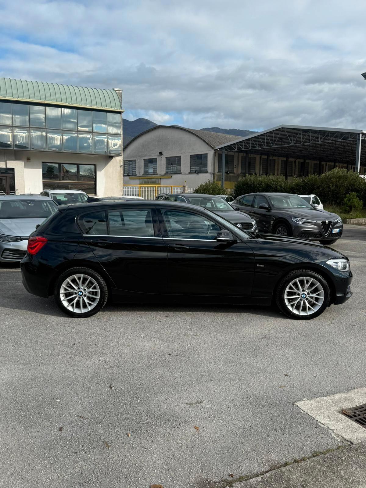 Bmw 118 118d 3p. Urban
