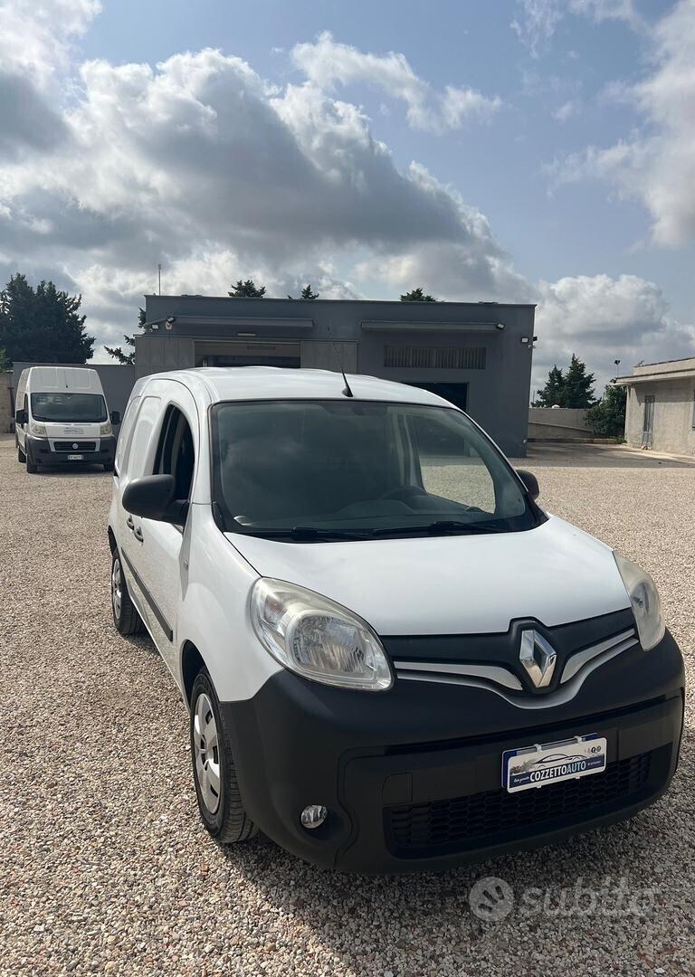 Renault Kangoo 3 posti 1.5 diesel 2019 soli 25.000