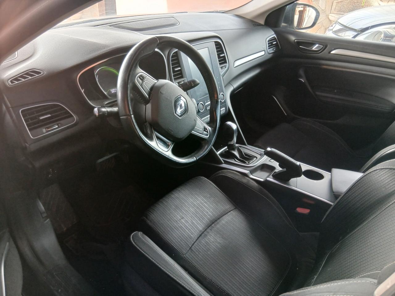 Renault Mégane Sporter 1.5 dCi 110 CV AUTOMATICA FULL 19