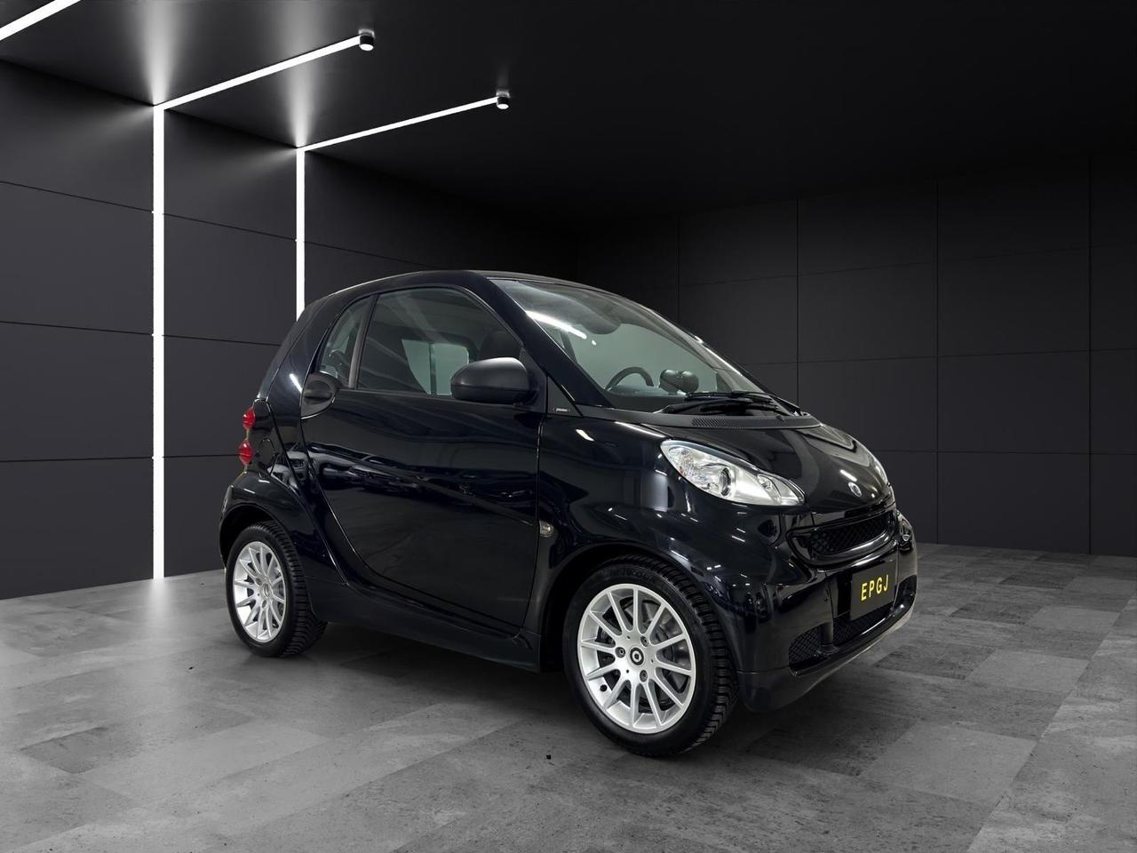 Smart ForTwo 1000 52 kW MHD coupé passion