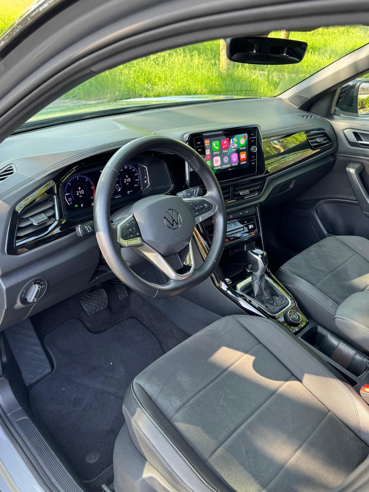 Volkswagen T-Roc 2.0 TDI SCR 150 CV DSG 4MOTION R-Line
