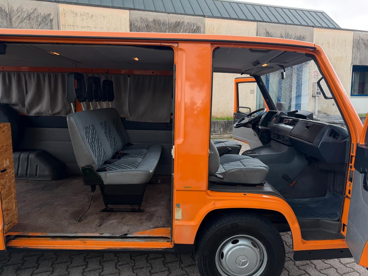 Mercedes MB 100D 2.4d 5Posti Storica