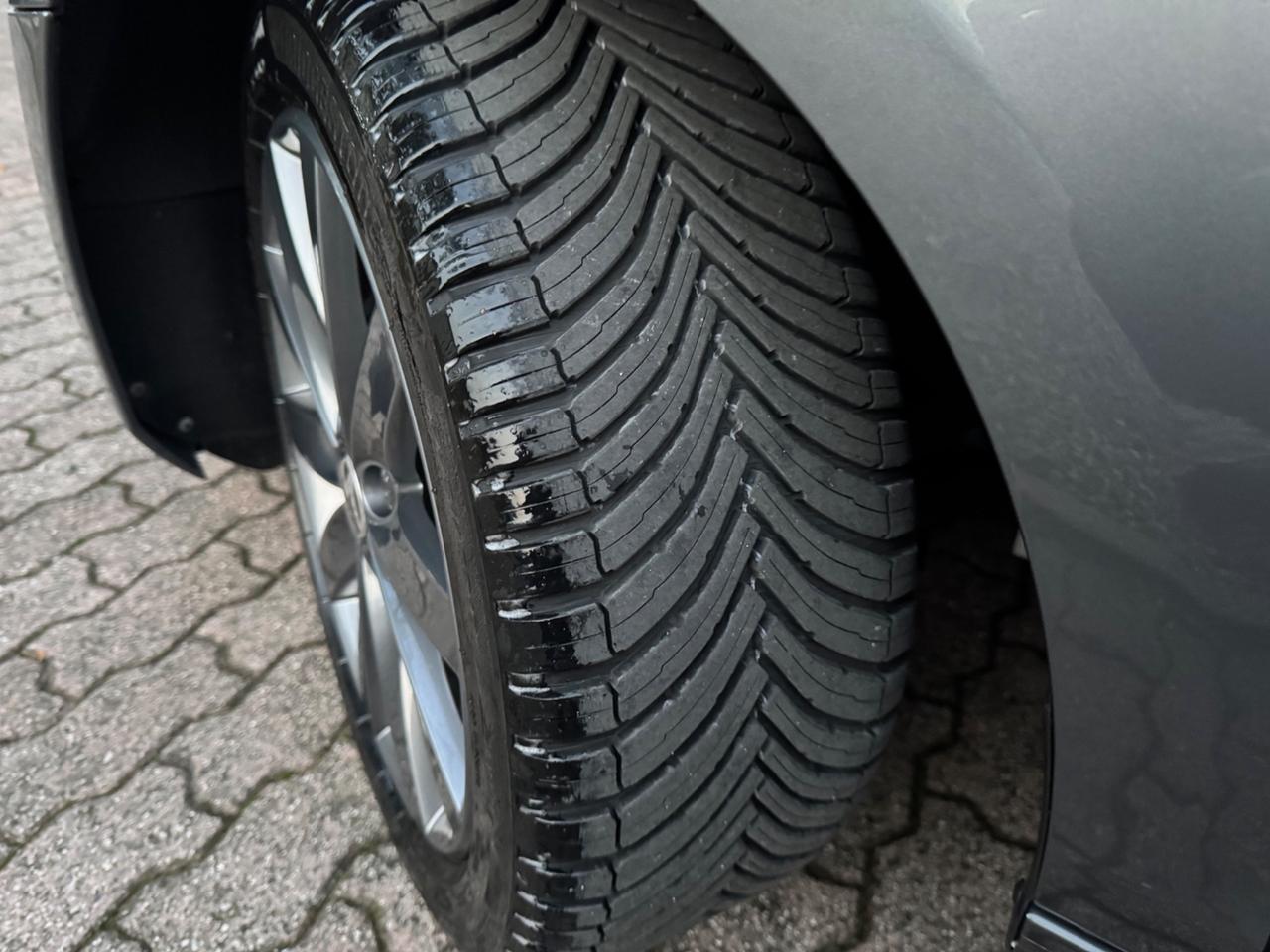 Volkswagen Golf 1.4 TSI 122CV 5p. Highline