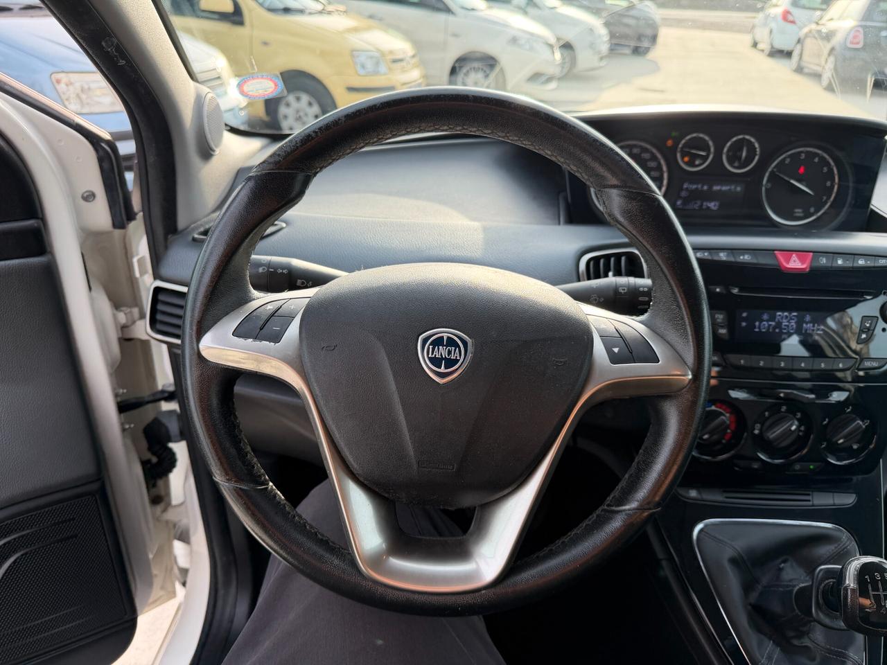 LANCIA YPSILON 2014 900 NATURAL/POWER 85 CV