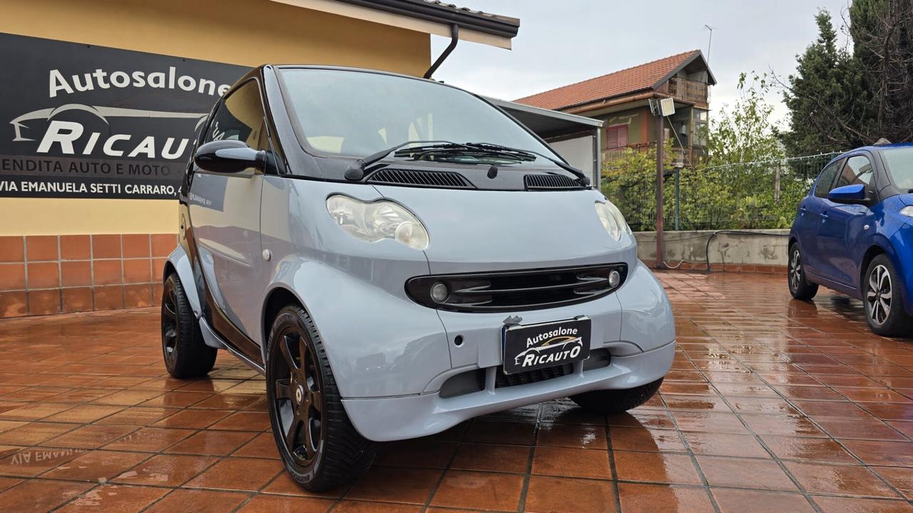 Smart ForTwo 700 coupé passion (45 kW)