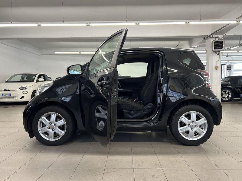 Toyota iQ iQ 1.0 Multidrive