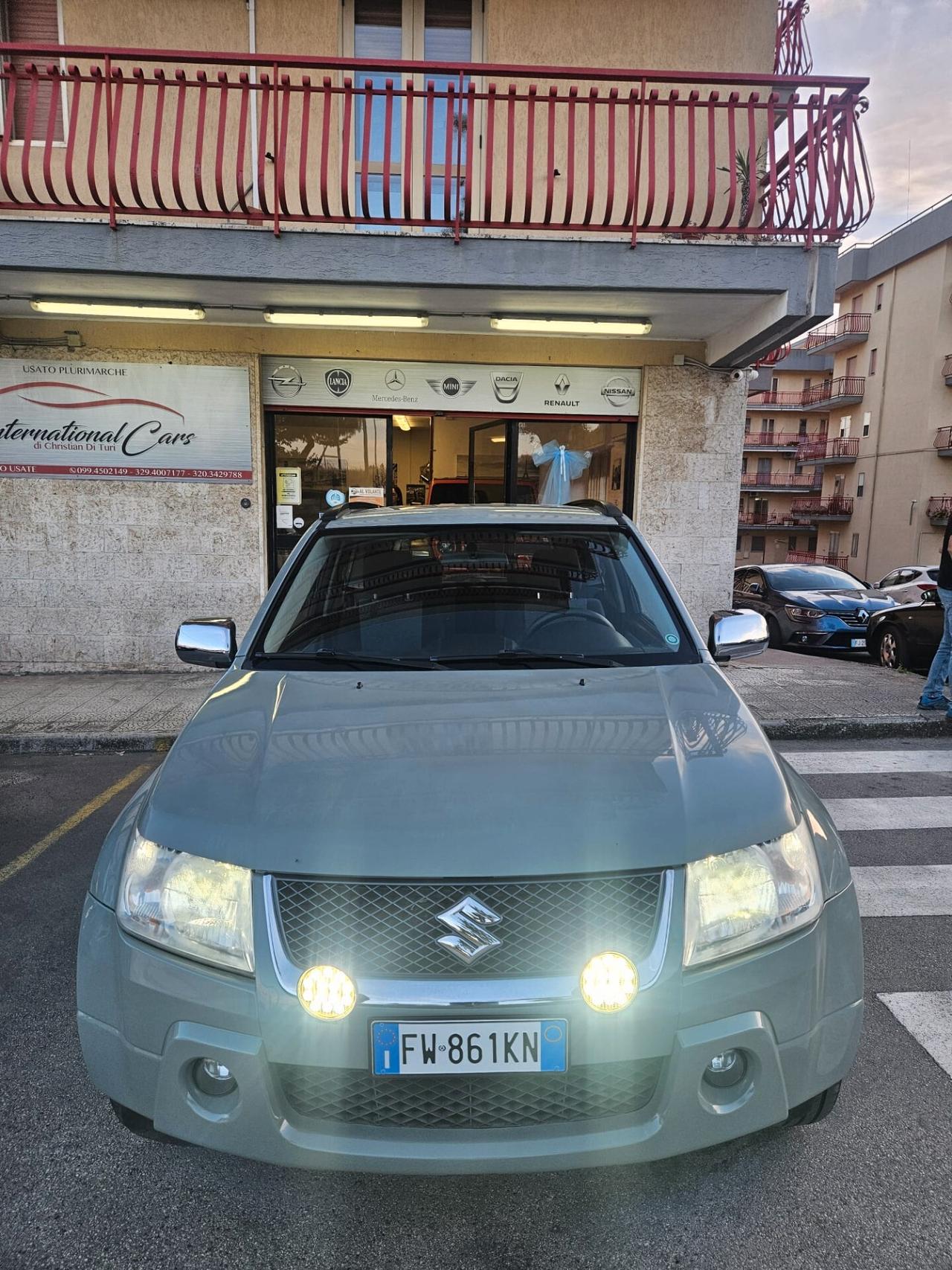 SUZUKI Grand Vitara 3porte 1.9TD 4x4 95kw 130cv
