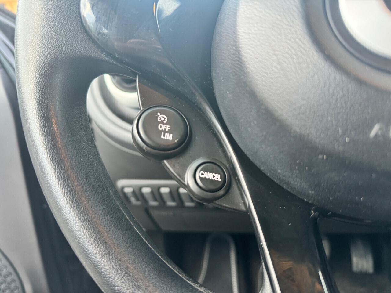 Smart ForFour 70 1.0 Youngster