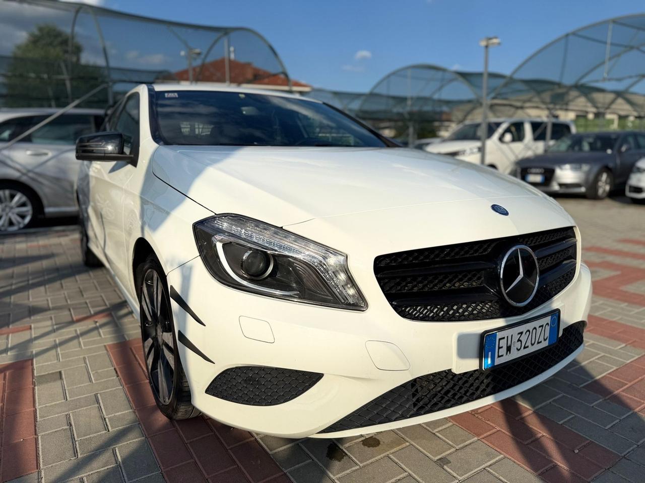 Mercedes-benz A 180 CDI 109CV IVA ESPOSTA