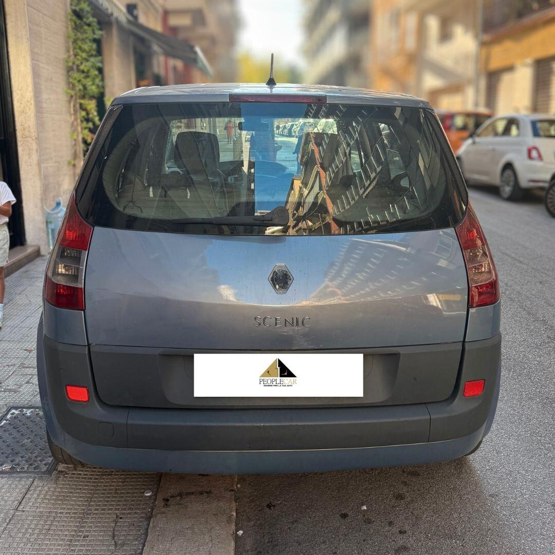 Renault Scenic 1.5 dCi