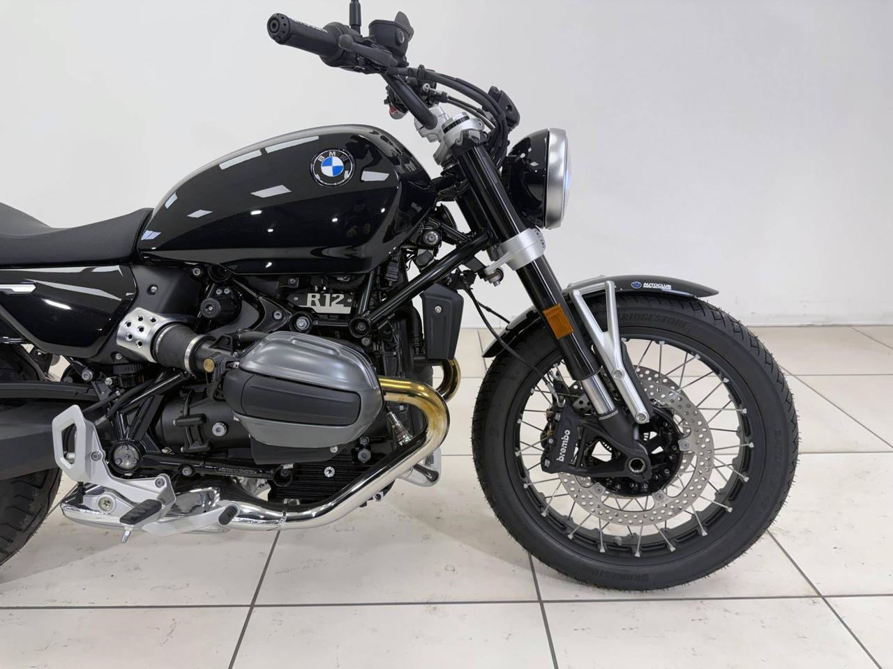 BMW R 12
